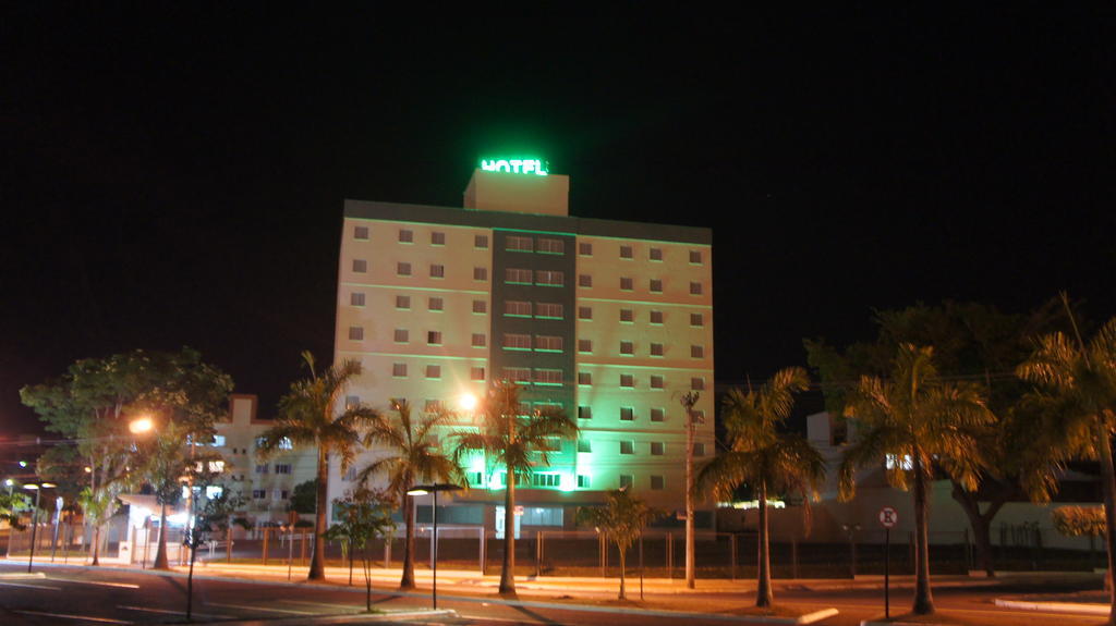 Savana Hotel Uberlândia Екстериор снимка